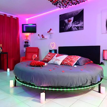 ביסקארוס Love Room A Deux Pas De L'Ocean Avec Hammam, Sauna Et Bain A 2 :-) מראה חיצוני תמונה